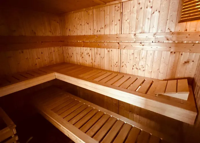 4 Bedrooms, 2 Bathrooms, Kitchen, Terrace - 10 Min To Fairground دوسلدورف